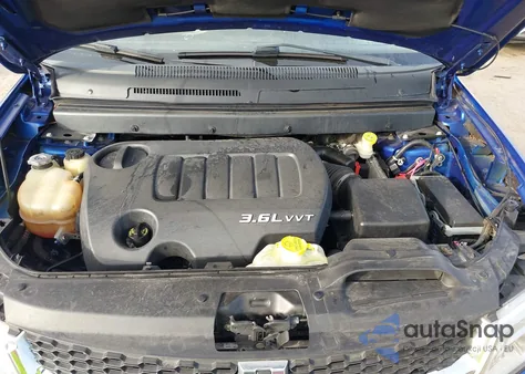 2015 Dodge Journey Sxt z USA, uszkodzony, nr VIN 3C4PDCBG8FT743225